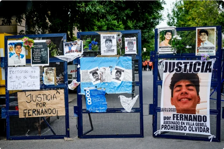 High-profile murder trial shines light on Argentine discrimination